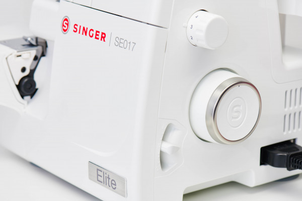 SE017 Singer Elite Serger Overlock | Nähmaschinen Diederich ...