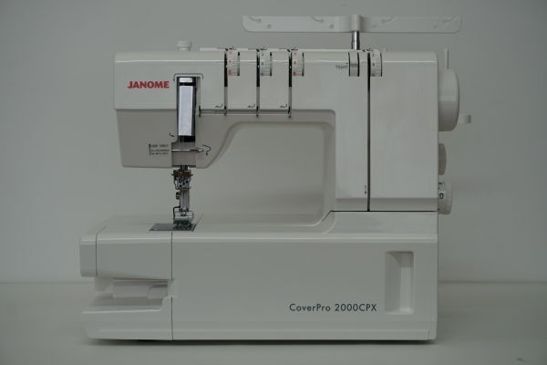 Janome Cover Pro 2000 CPX - Gebraucht